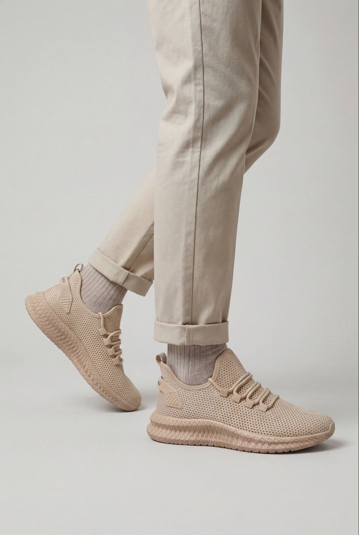 men's lace-up knit trainers in sand