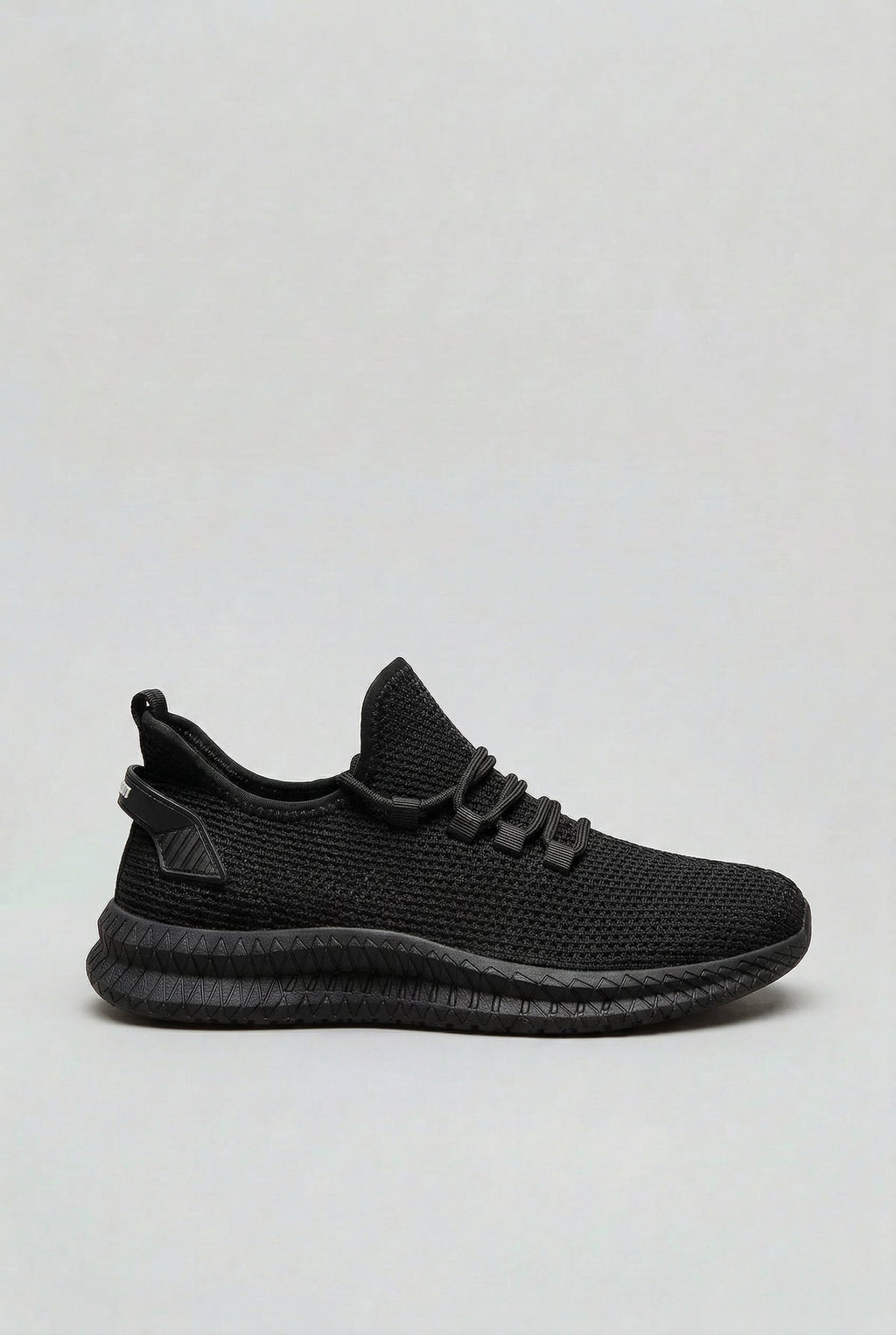 men's lace-up knit trainers in black