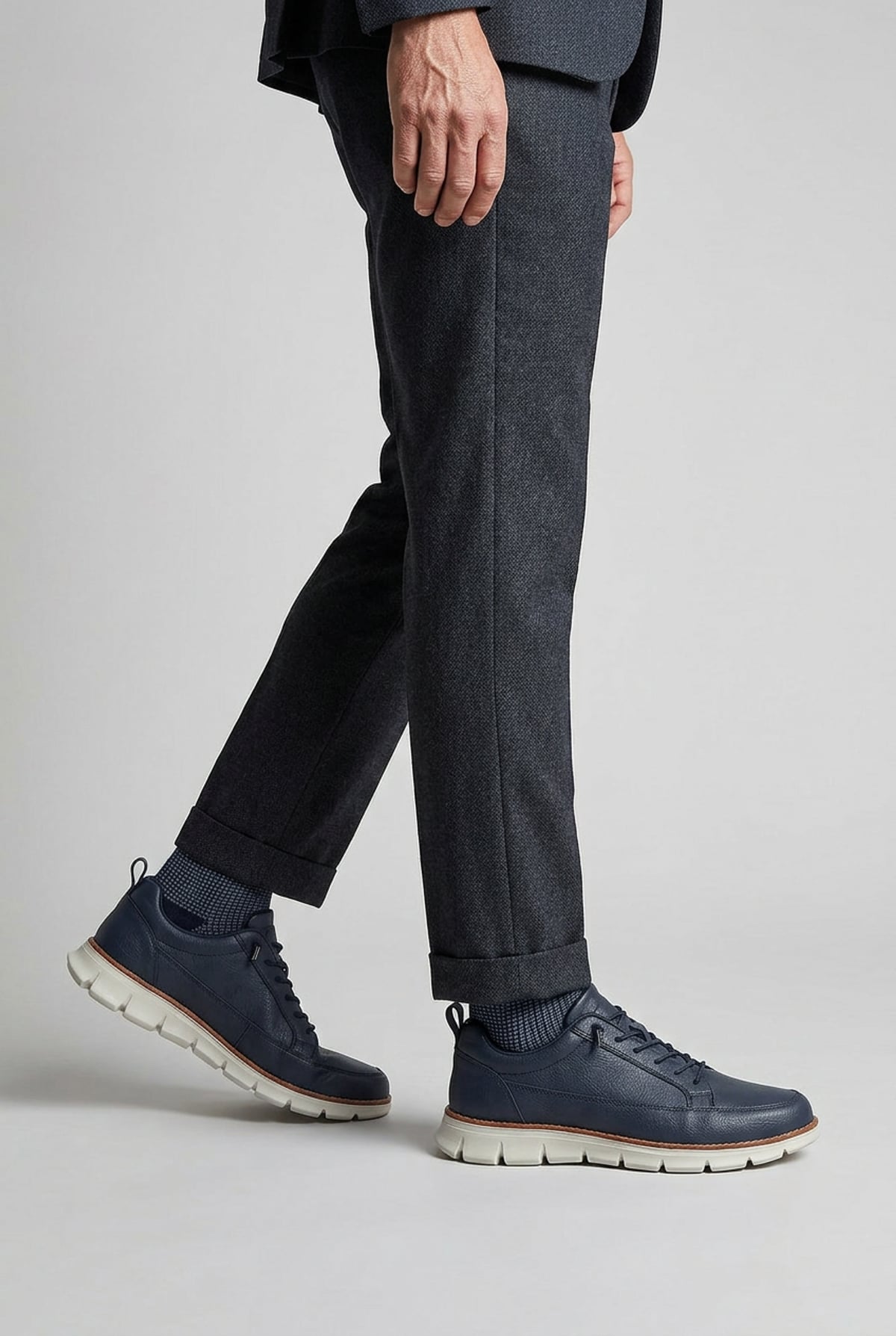 men's lace-up smart casual trainers in navy