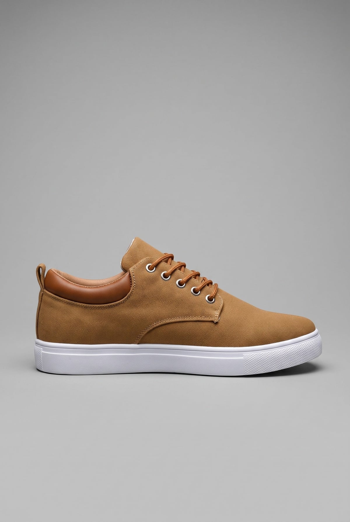 men's low top lace-up trainers in brown