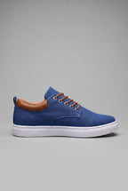 men's low top lace-up trainers in blue
