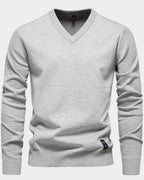 men's regular fit v-neck pullover in light gray