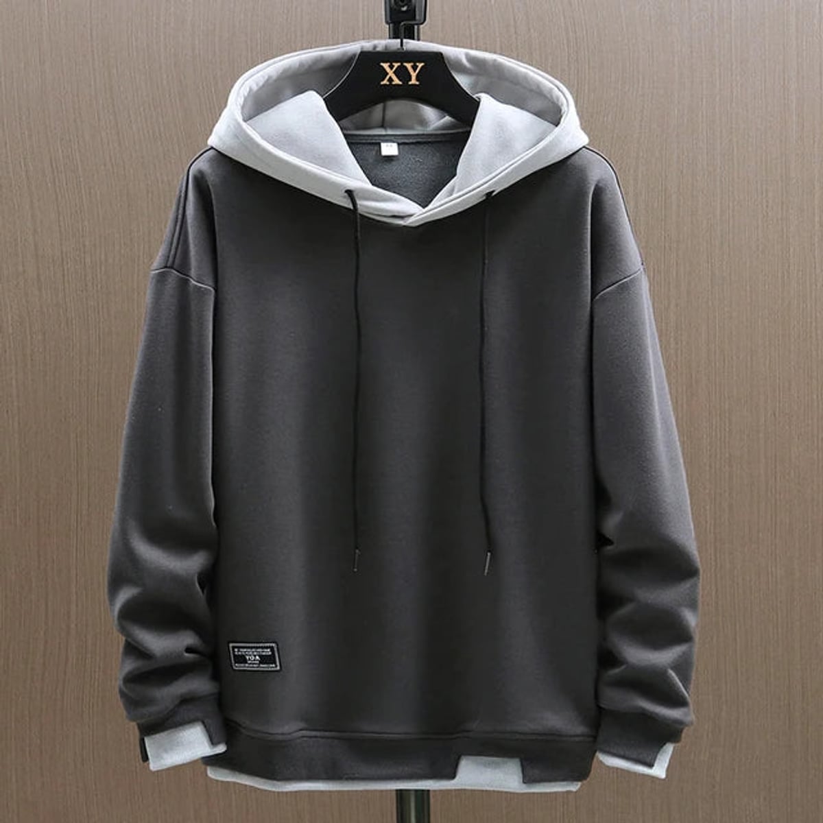 men's relaxed fit pullover hoodie in gray
