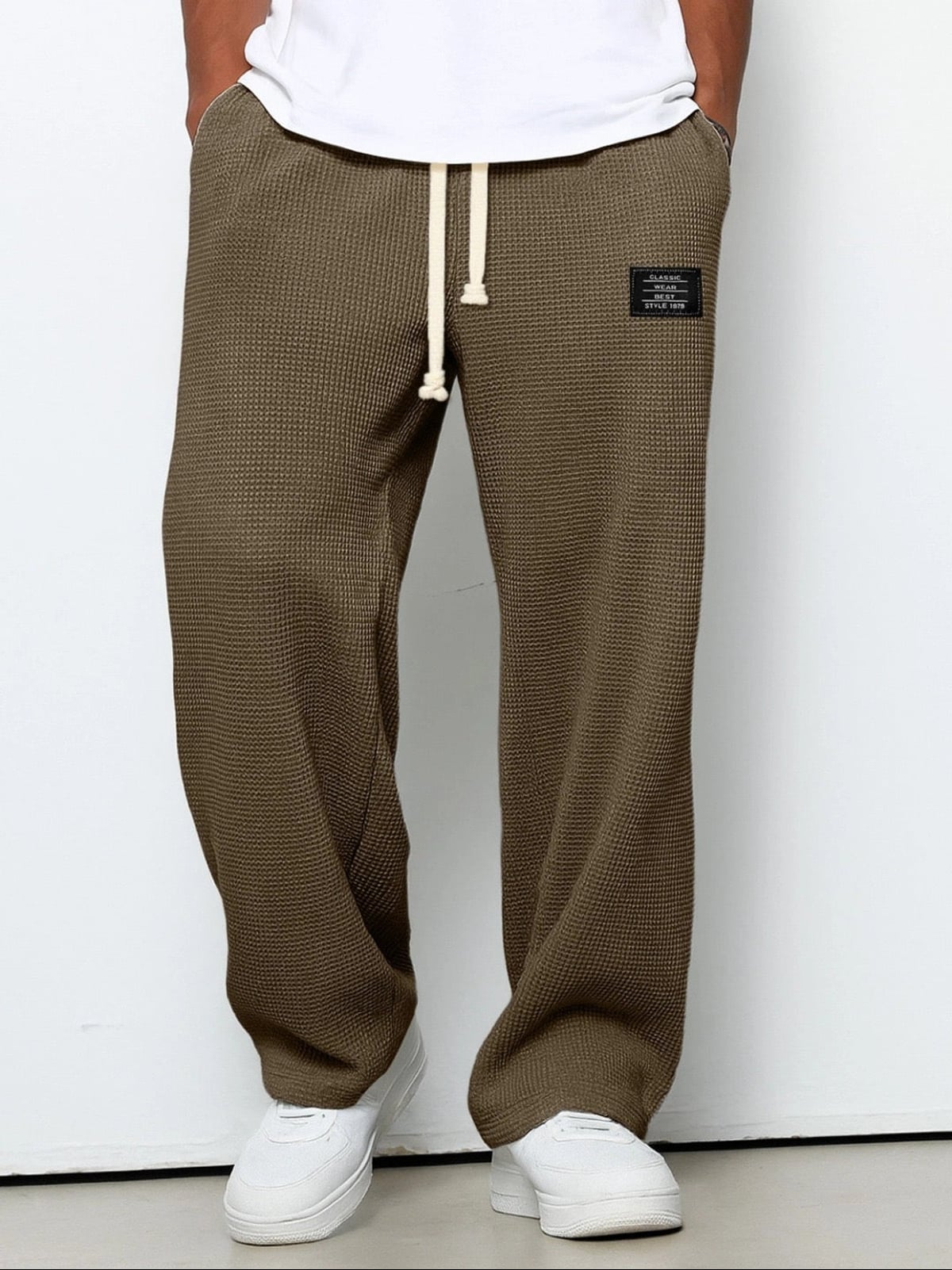 men's relaxed fit wide leg jogger trousers in dark brown