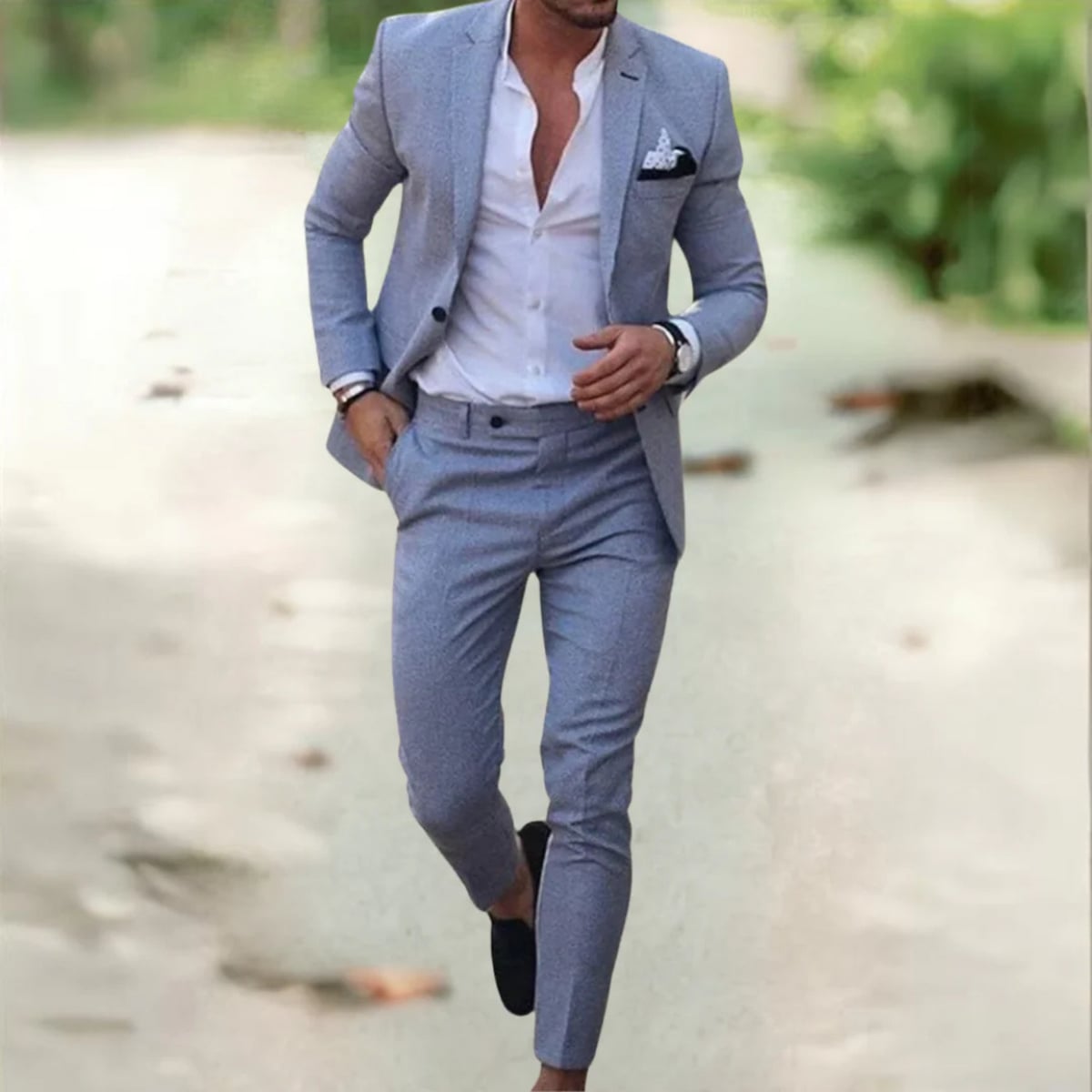 men's slim fit two-piece suit in gray