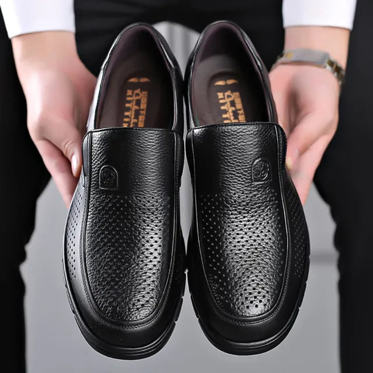 men's slip-on smart casual loafers in black hole