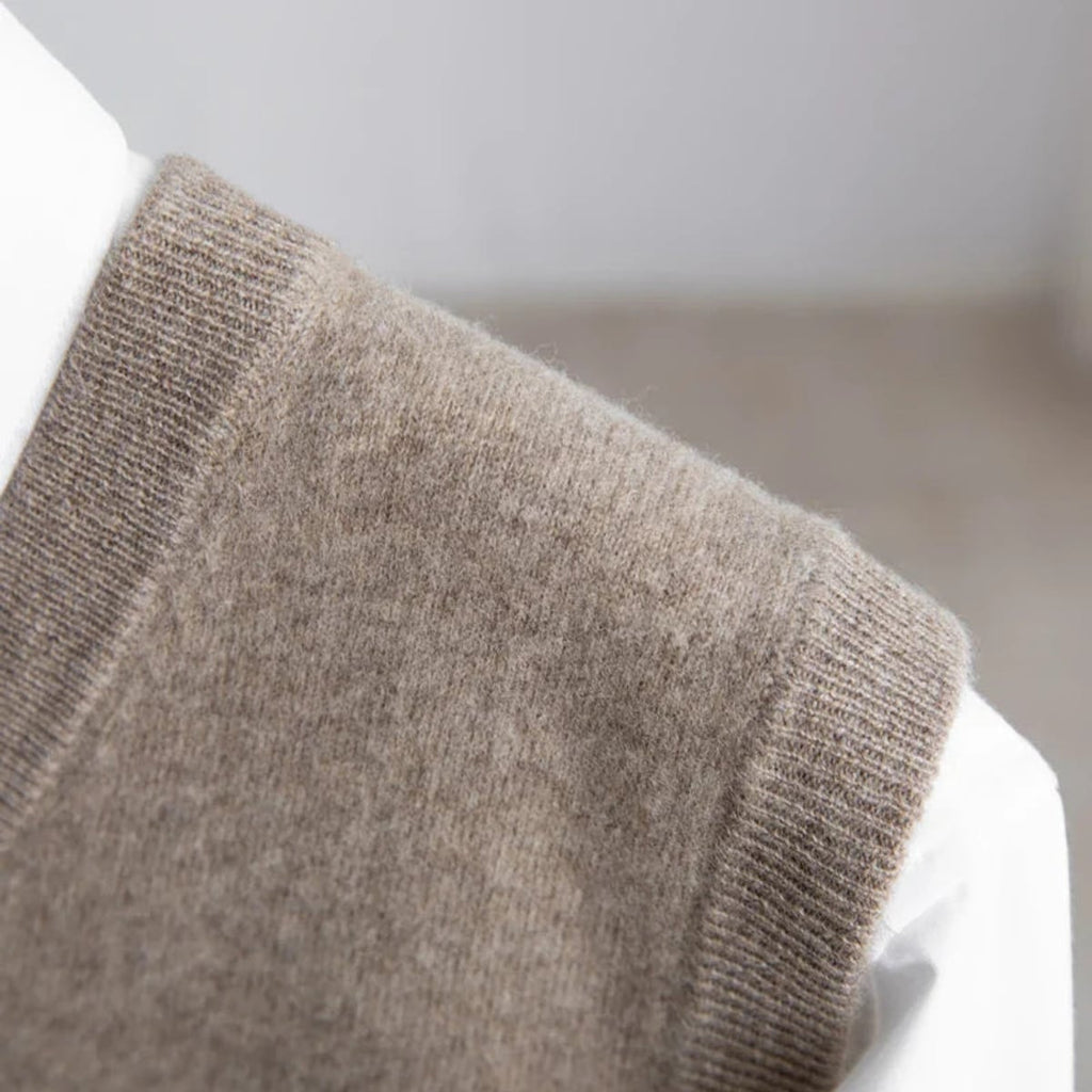 men's v-neck knit sweater vest in camel