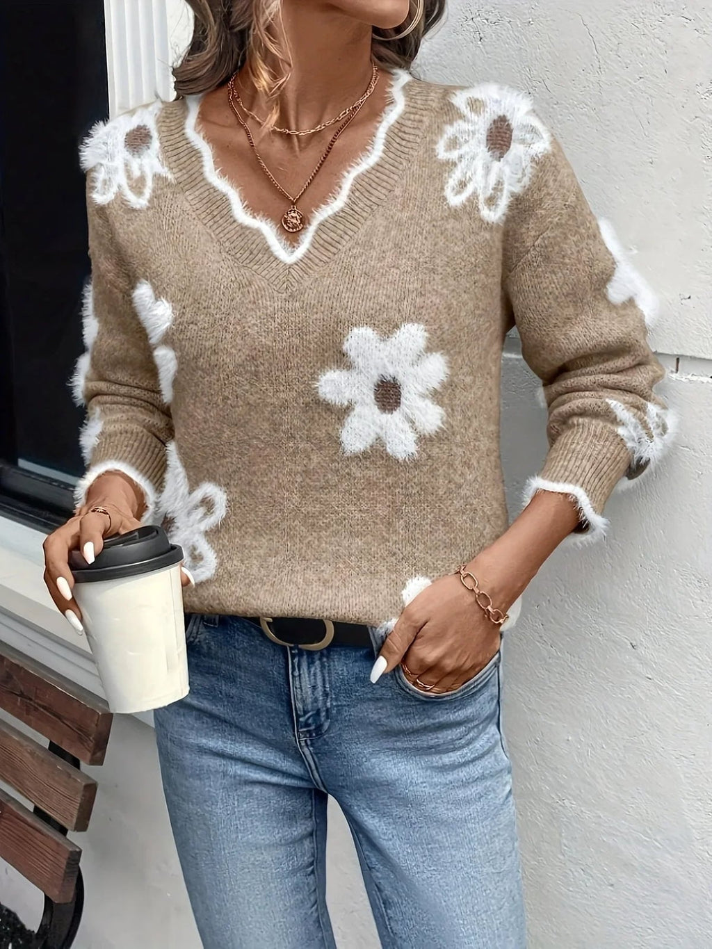 women's floral intarsia v-neck sweater in khaki