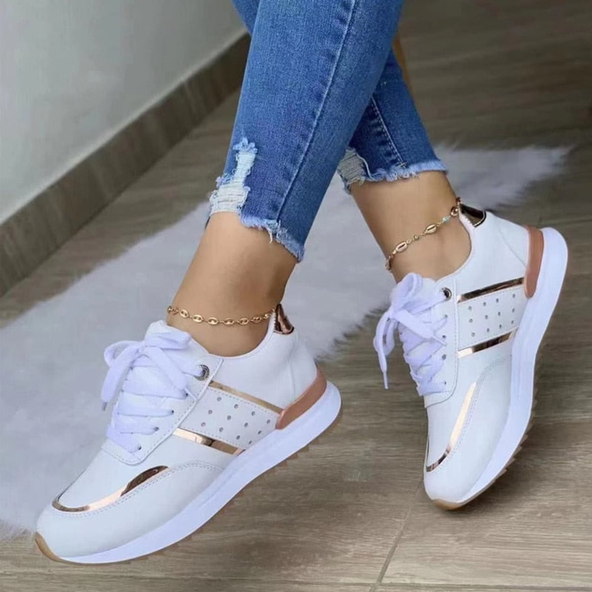 women's lace-up fashion trainers in white