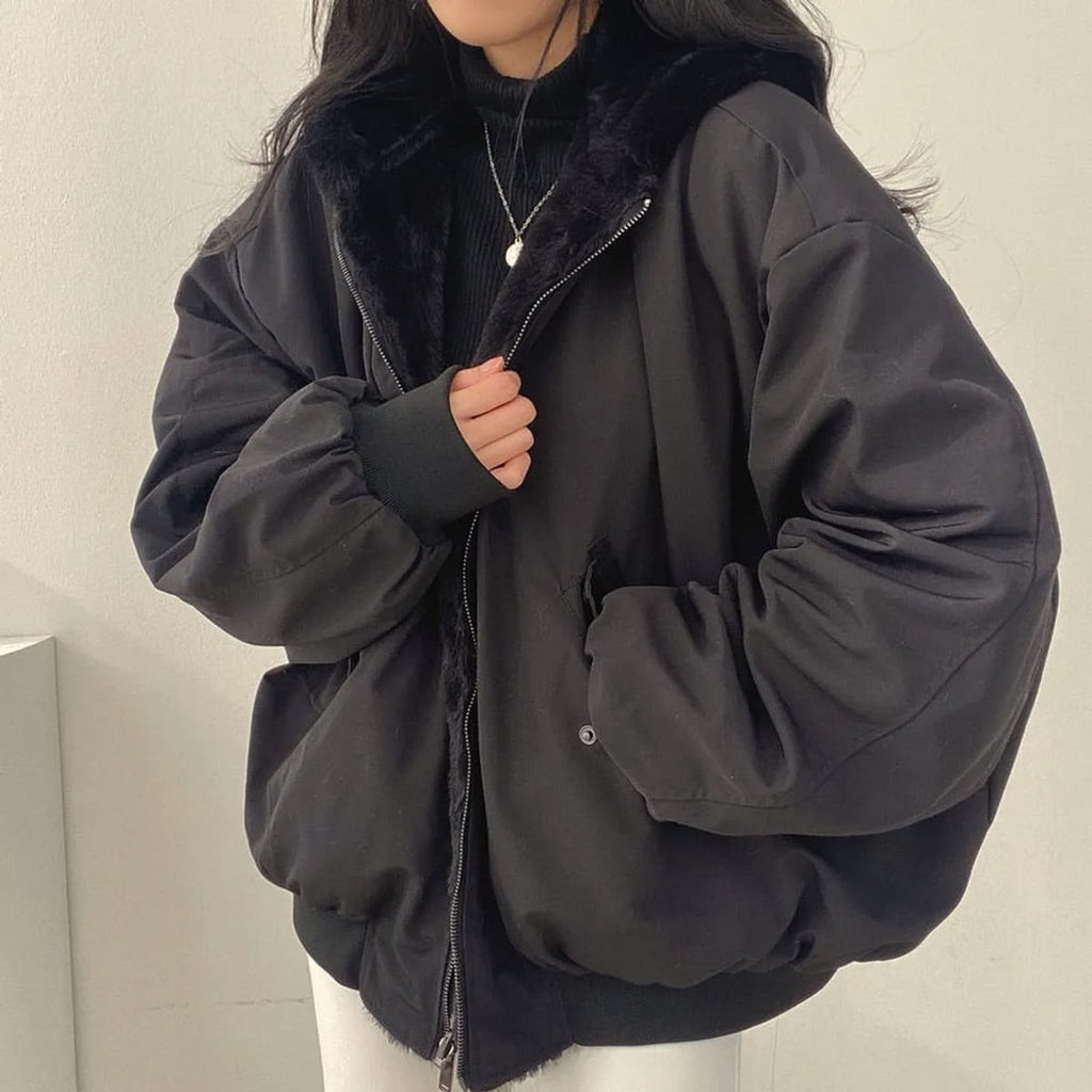 women's oversized fleece-lined bomber jacket in black