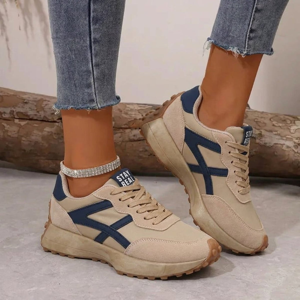 women's retro lace-up trainers in beige - blue