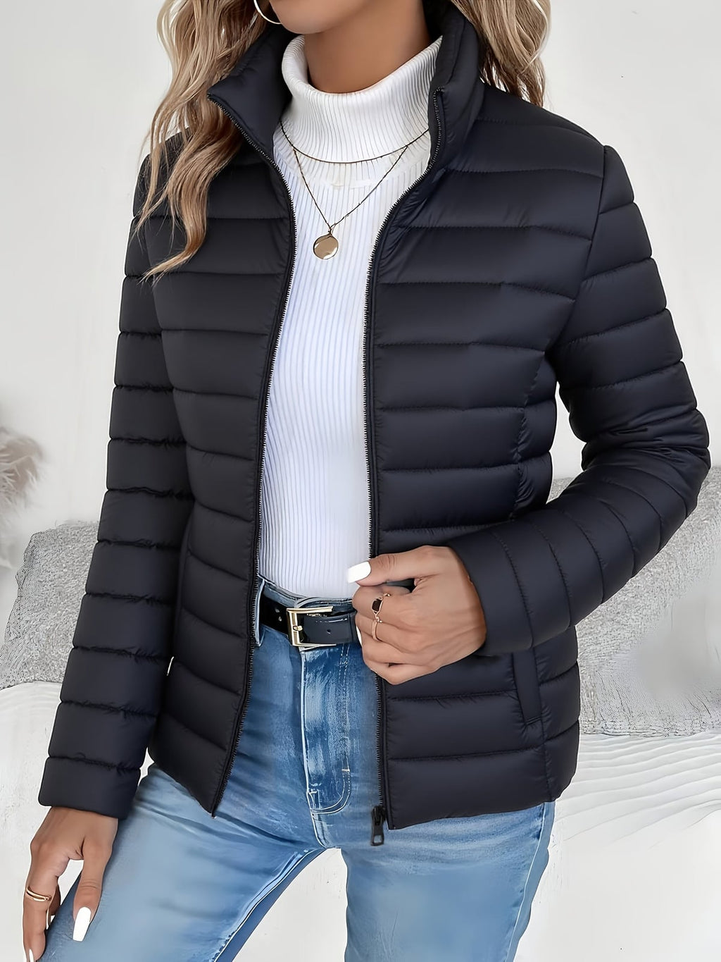 women's slim fit puffer jacket in black